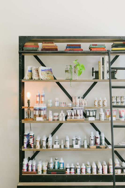 hair-salon-for-curly-hair